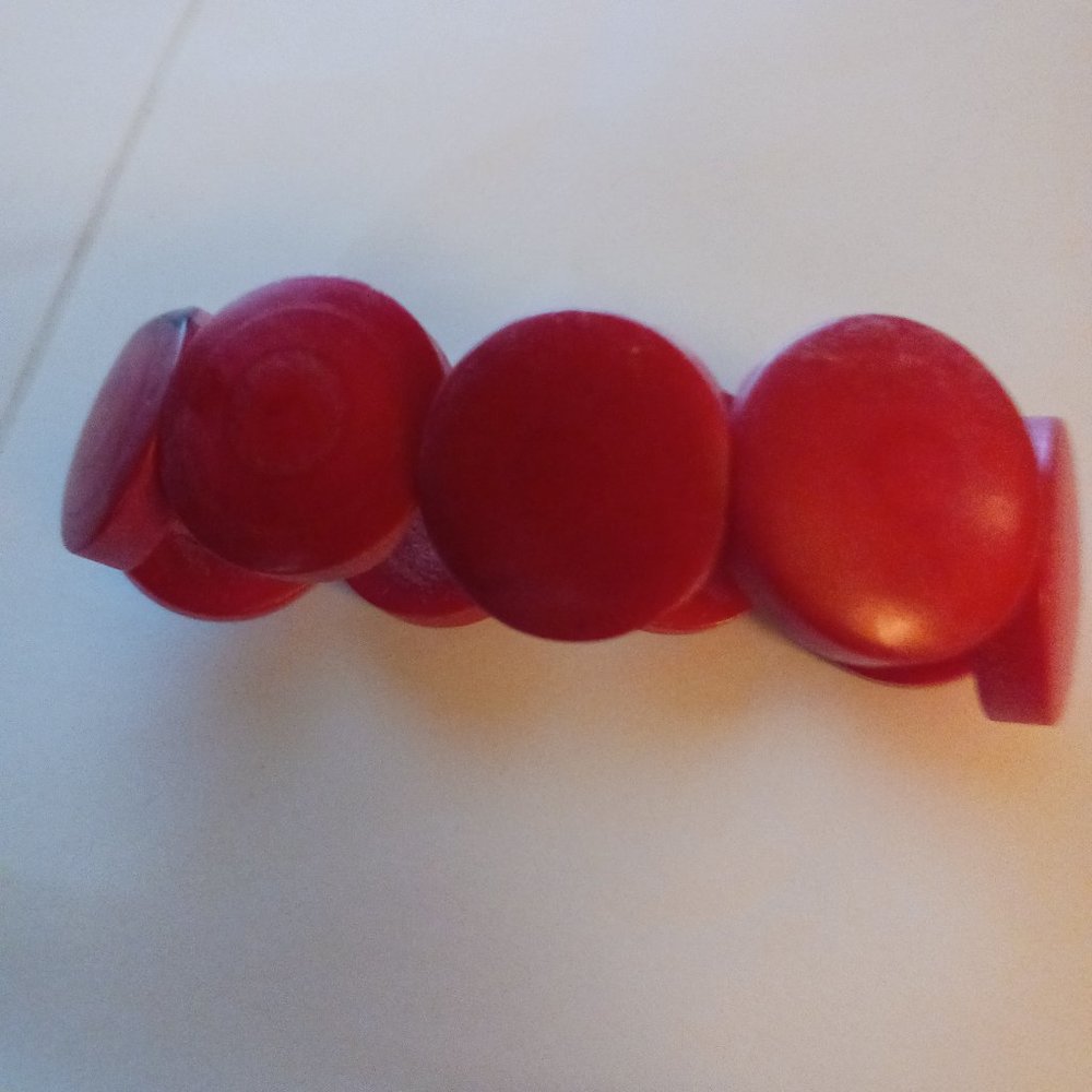 Vintage 1980s round red plastic stretch bracelet